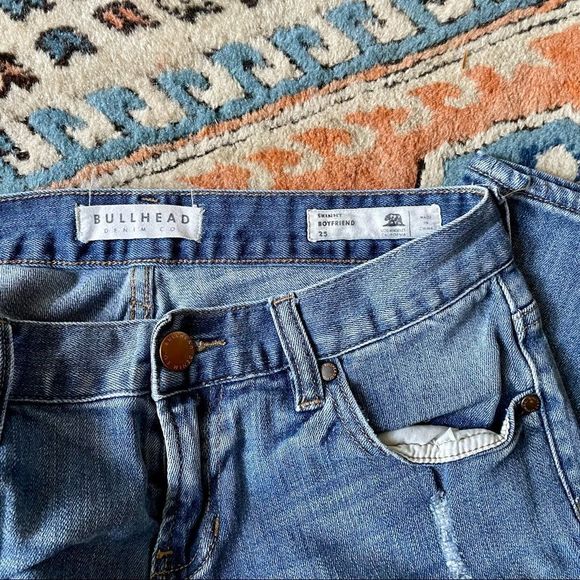 Bullhead Distressed Boyfriend Jeans  - Picture 4 of 12